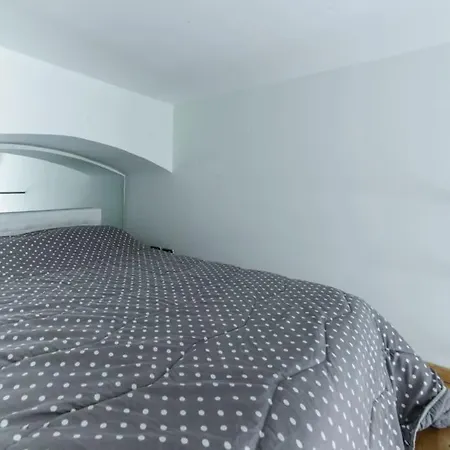 Via Dei Mille San Pasquale נאפולי